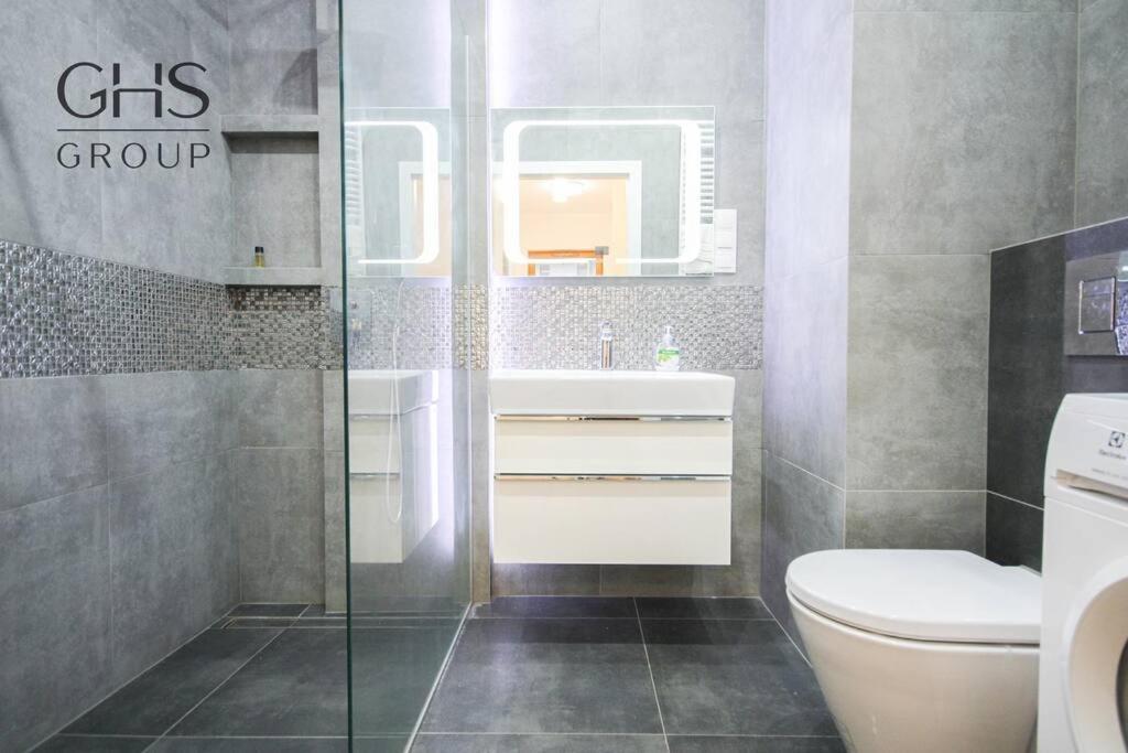 Apartament W Scislym Centrum Miasta, Rakowicka Krakov Exteriér fotografie